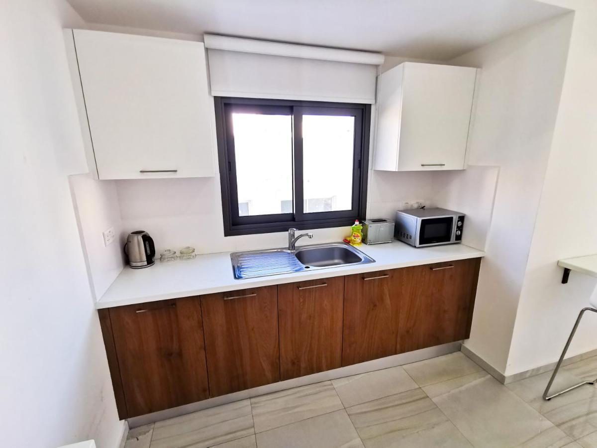 Vasilo Court Seaview City Apartment Larnaca Zewnętrze zdjęcie
