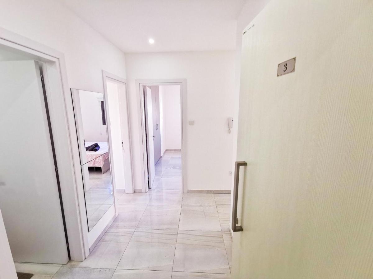 Vasilo Court Seaview City Apartment Larnaca Zewnętrze zdjęcie